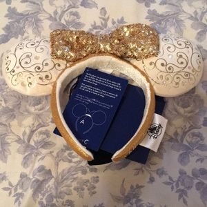 Disney 50th Anniversary Light Up Minnie Ears